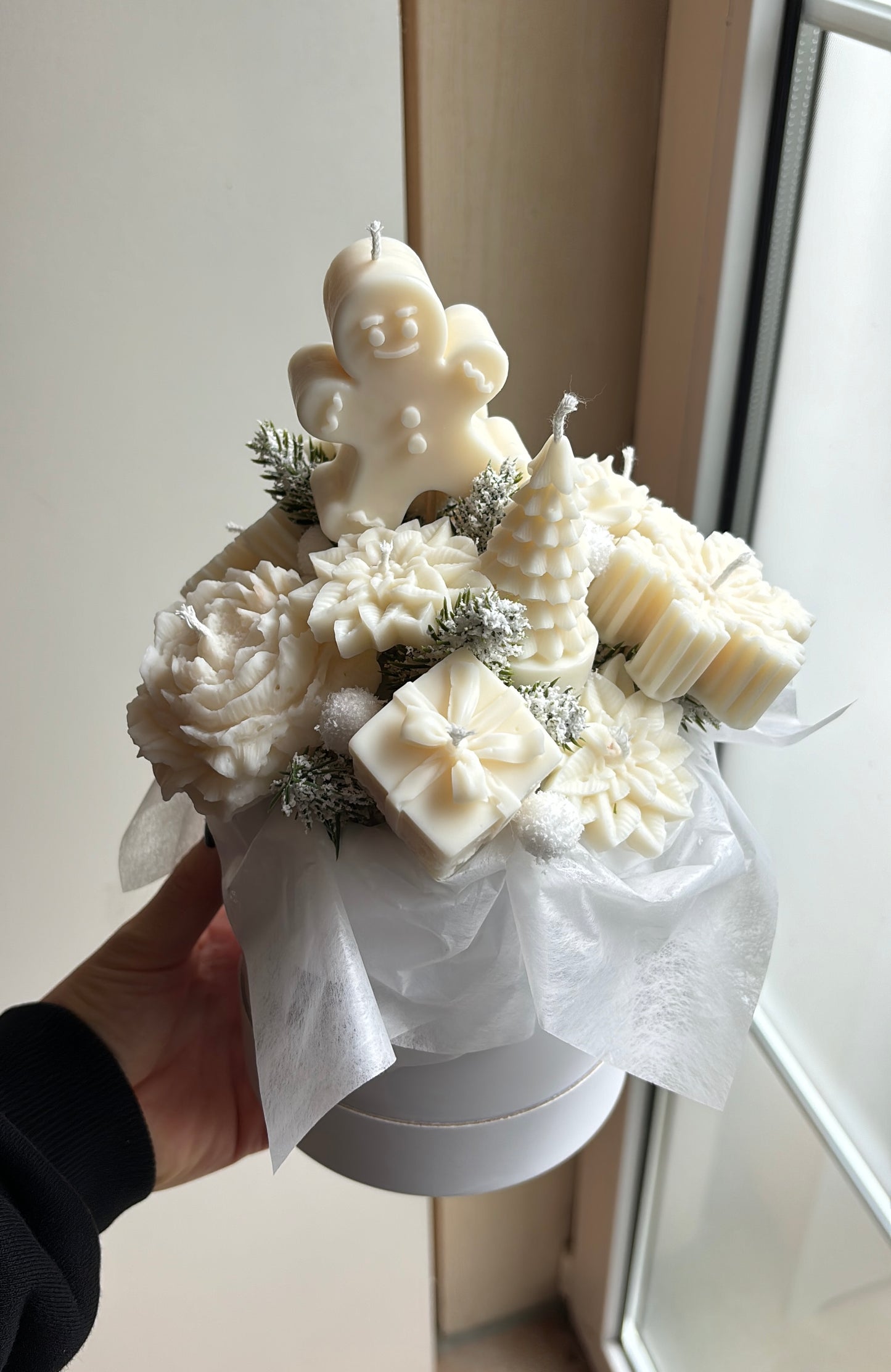 Christmas Candle Bouquet White