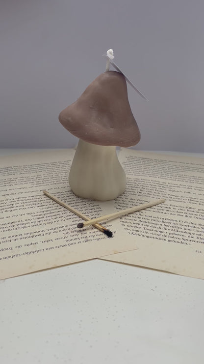 Nordic Shroom Kerze Braun